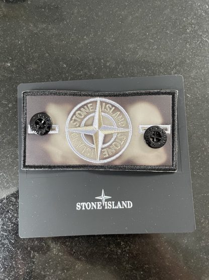 Stone Island Silver Crest Badge (Thermal - White)